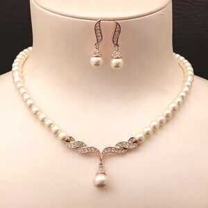 Pearl Necklace & Earrings Set Dangle Rhinestone Elegant Simple Hollywood Glam